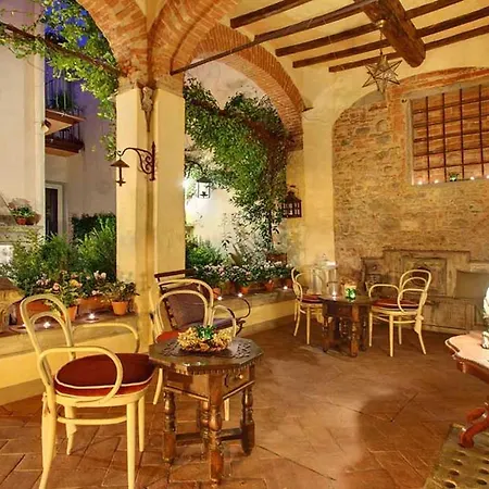 Mr. My Bed & Breakfast Florencie