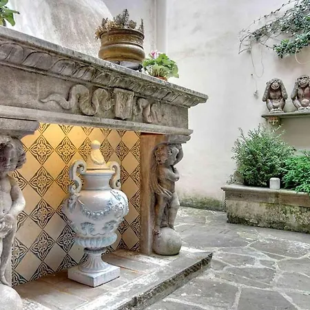 Mr. My Bed & Breakfast